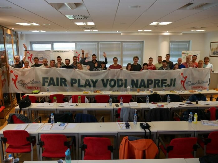 Seminar, ki odpira oči!